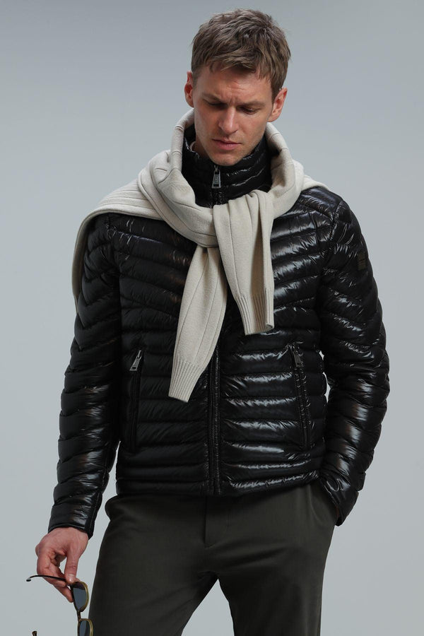 The Refined Noir Men's Goose Feather Coat: Ultimate Warmth and Style for Winter - Texmart
