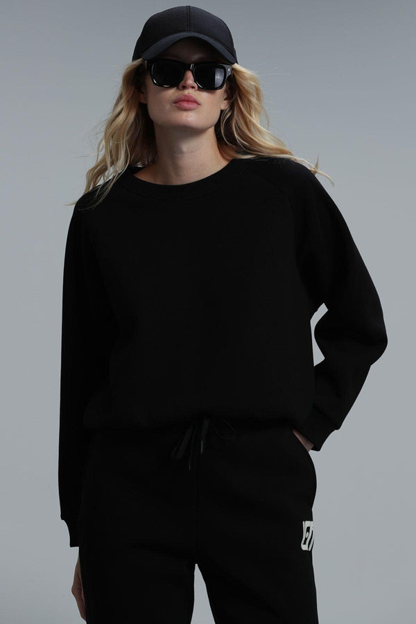 Chic Knitted Black Sweater - Texmart