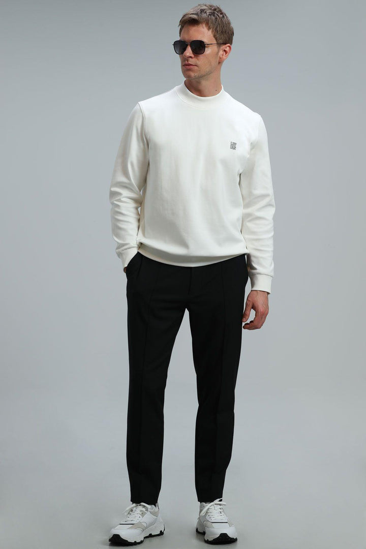 Cozy Cloud Men's Off-White Comfort Sweatshirt: The Ultimate Blend of Style and Comfort - Texmart