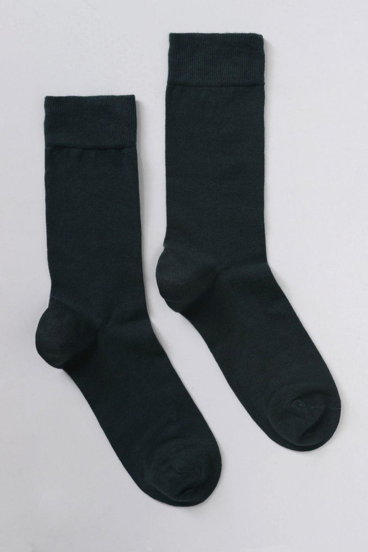 Emerald Elegance: Premium Men's Green Knit Socks - Texmart