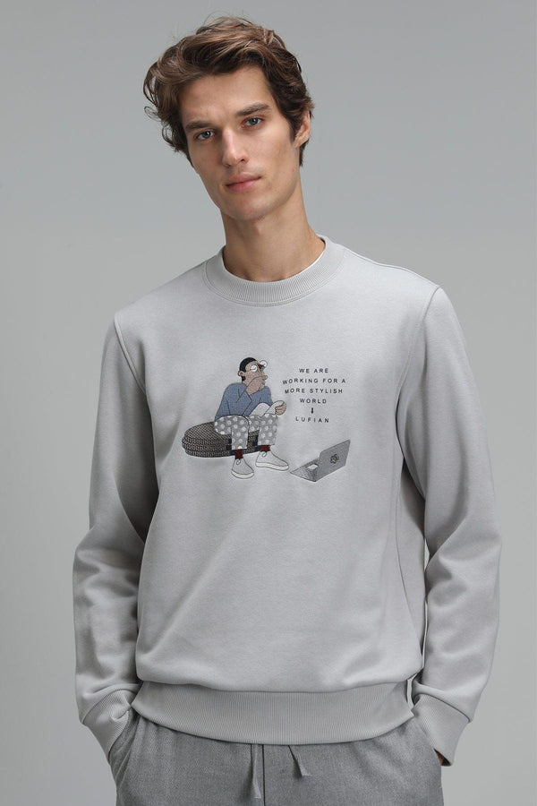 Light Gray Urban Comfort Men's Sweatshirt: Effortless Style and Cozy Comfort - Texmart
