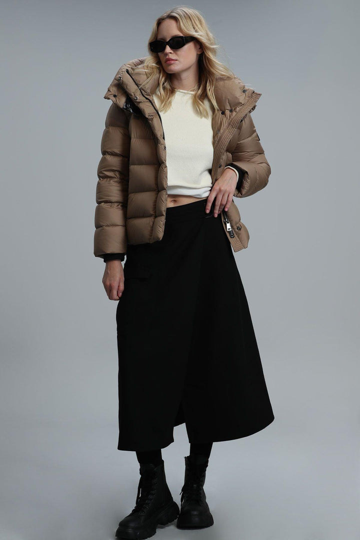 Luxe Feathered Elegance Coat - Texmart