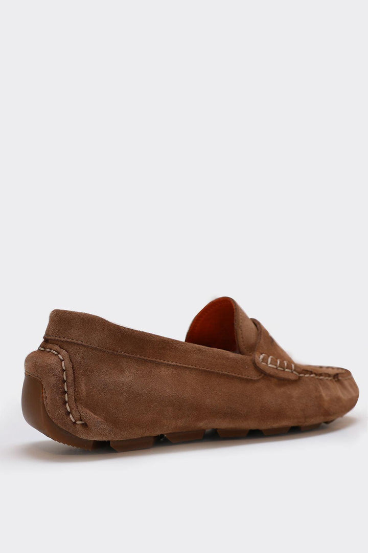 Refined Elegance: Classic Brown Leather Loafer Shoes for Men - Texmart