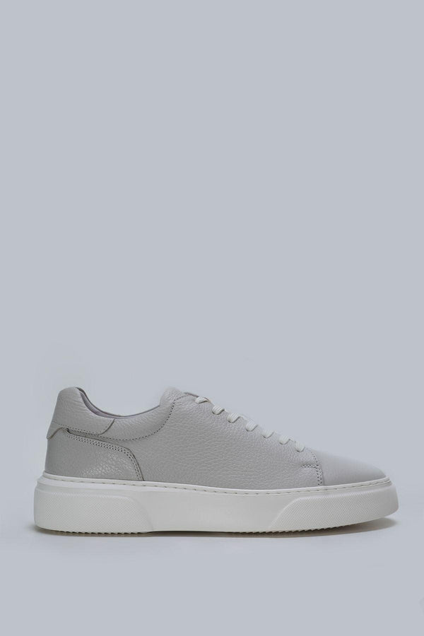 Sophisticated Beige Leather Sneakers for Men - Crafted with Premium Quality Materials and Timeless Style - Texmart