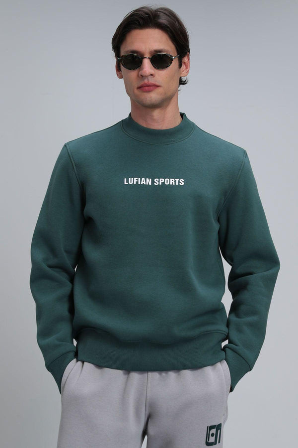 Stellar Comfort: Men's Green Star Sweatshirt - Texmart