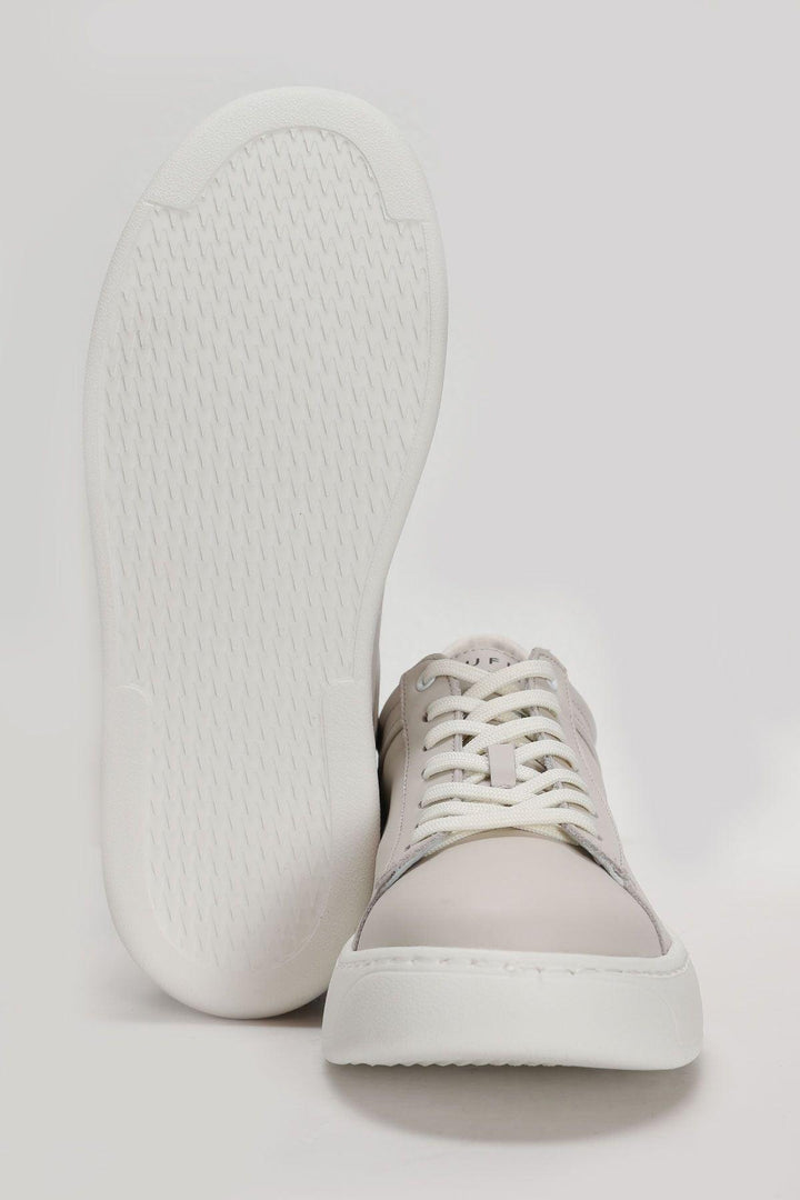 The Ivory Classic Leather Sneakers: A Timeless and Sophisticated Choice for Men - Texmart