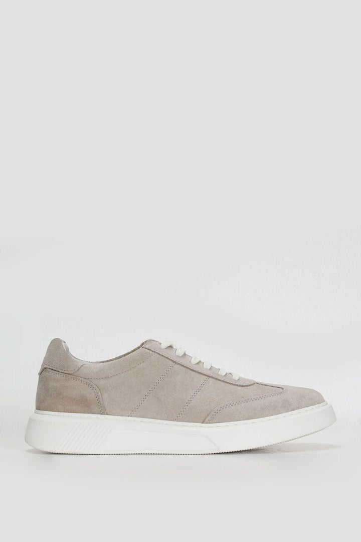 The Sophisticated Beige Leather Sneaker: Elevate Your Style with Timeless Luxury - Texmart