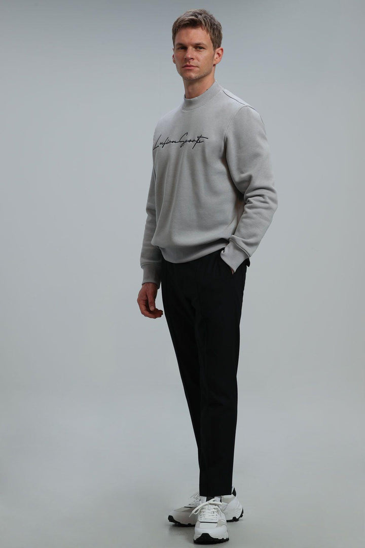 The Ultimate Comfort Gray Blend Men's Sweatshirt: Cozy and Stylish Fashion Essential - Texmart