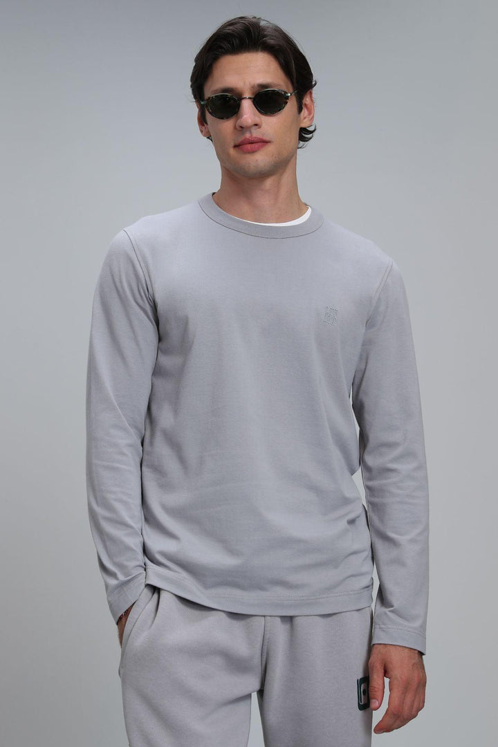 The VersaFit Men's FlexBlend Long Sleeve T-Shirt - Gray - Texmart