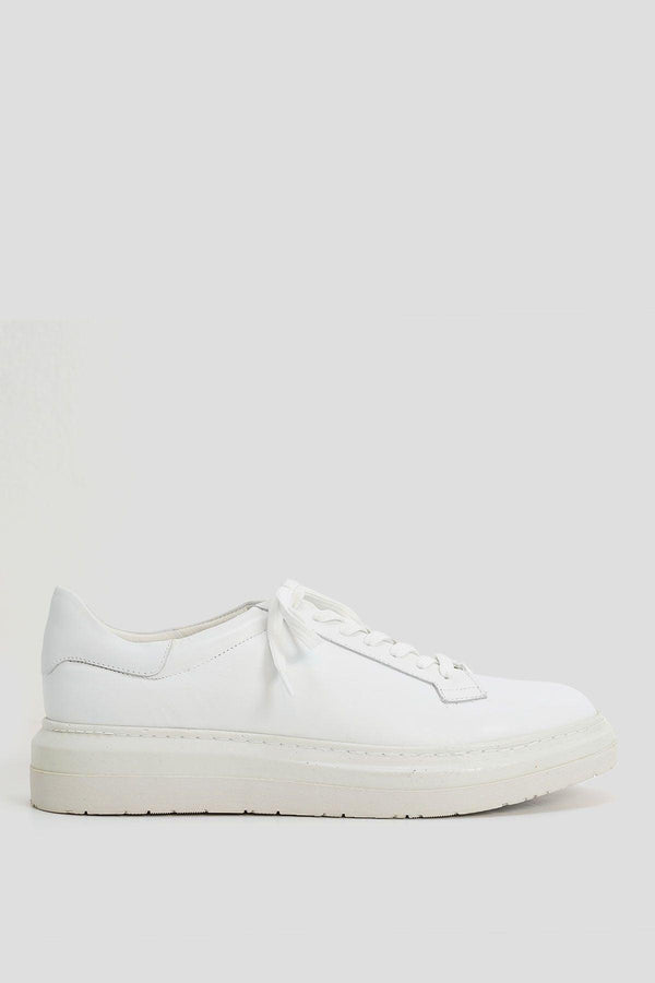 White Leather Classic Men's Sneakers: Timeless Style and Comfort - Texmart